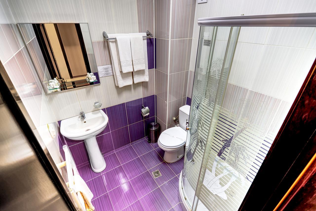 Indiana Hotel Iasi Eksteriør bilde